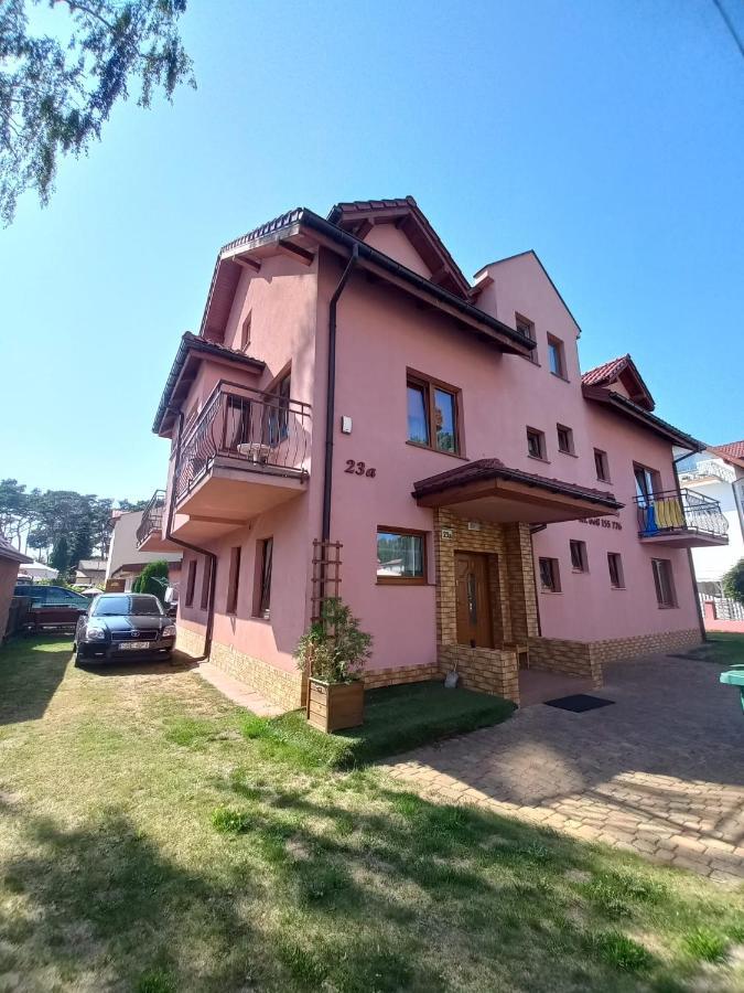 Pokoje Goscinne Tomasz Międzywodzie Exteriör bild