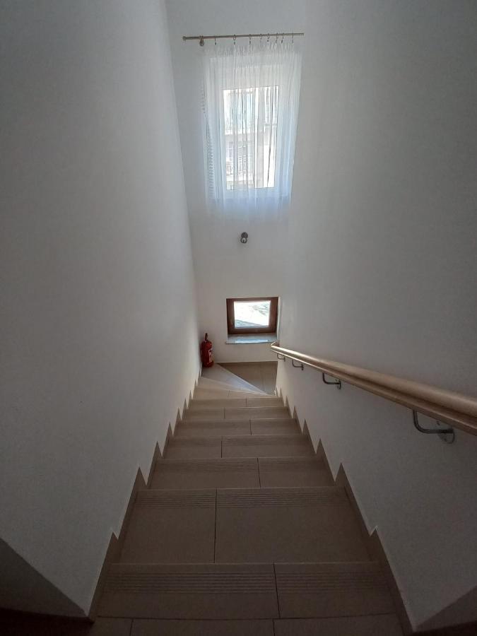 Pokoje Goscinne Tomasz Międzywodzie Exteriör bild