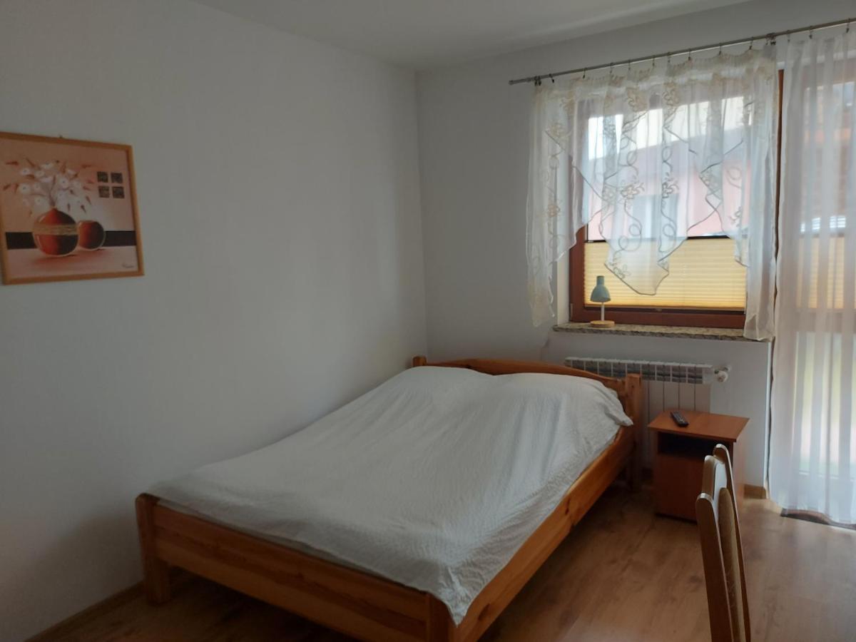 Pokoje Goscinne Tomasz Międzywodzie Exteriör bild
