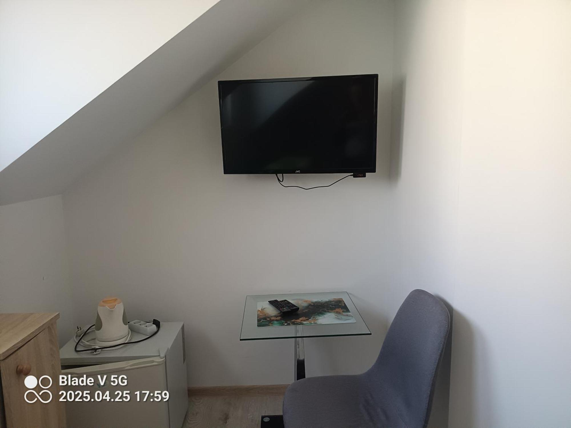 Pokoje Goscinne Tomasz Międzywodzie Exteriör bild